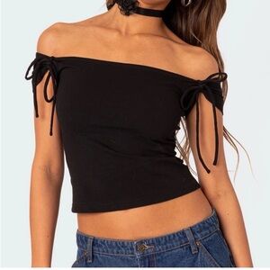 Edikted Black Off-Shoulder Top